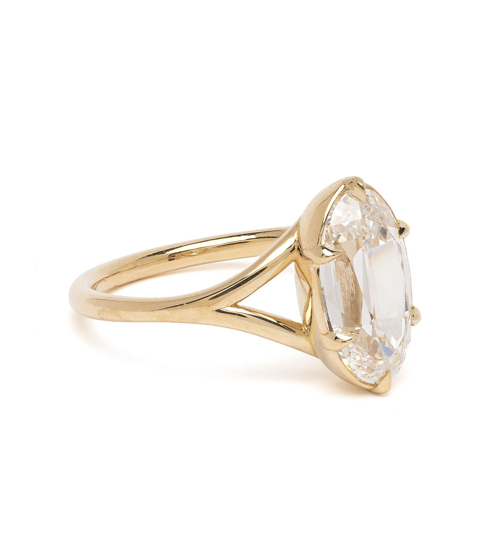 Oval Diamond Engagement Ring