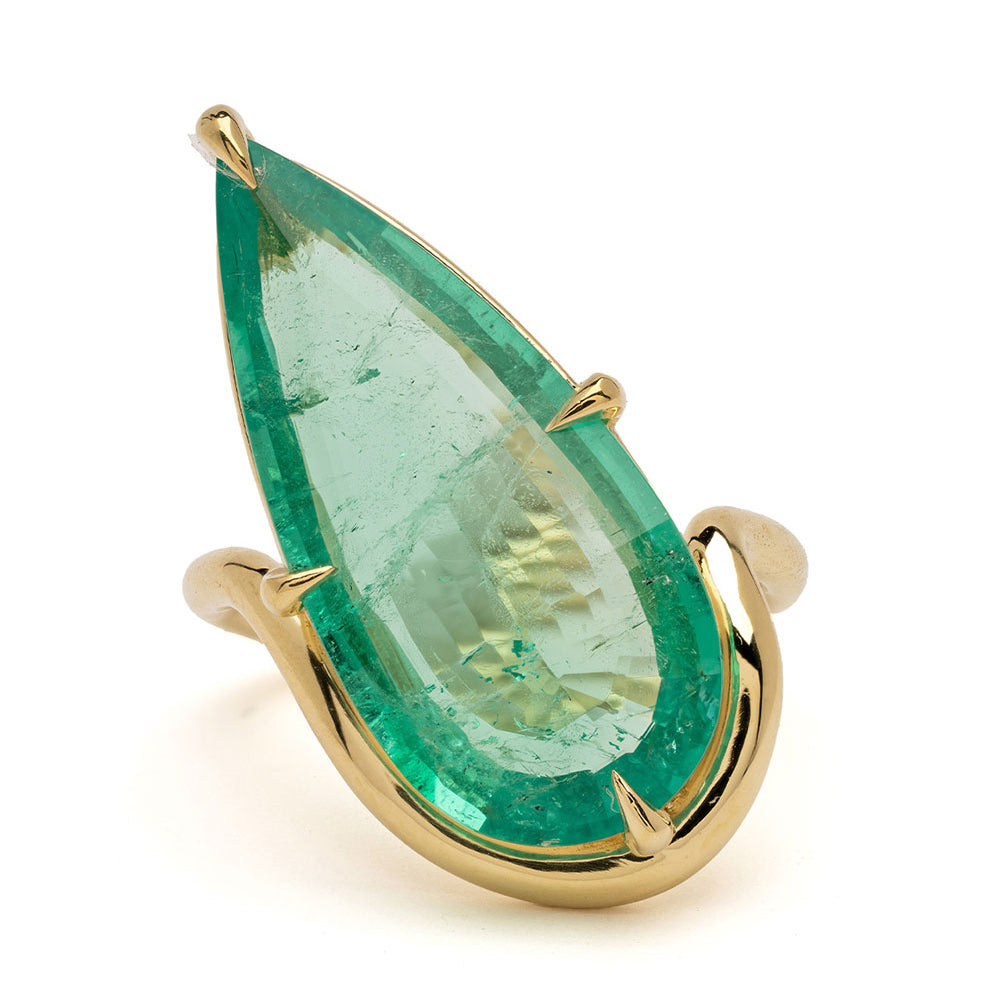 Aura 14 Emerald Crop