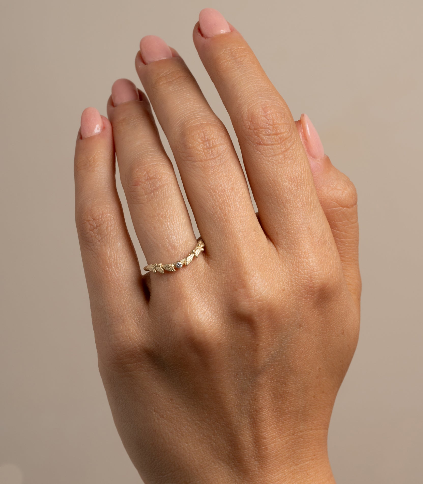 Twig Nesting Band – Sofia Kaman