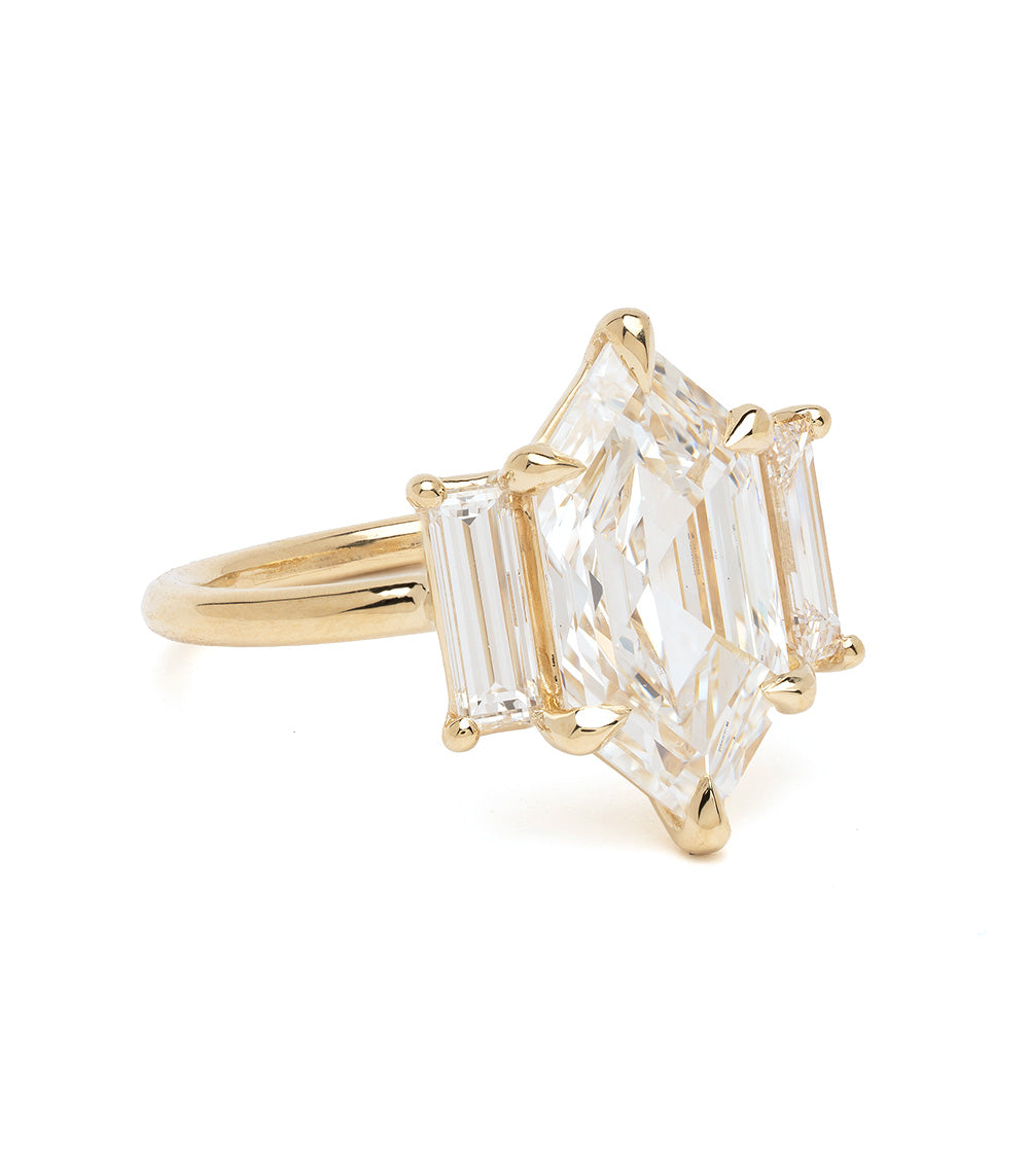 Hexagon Three Stone Diamond Ring Sk R124 Lgd Ns Hex 3.51 B