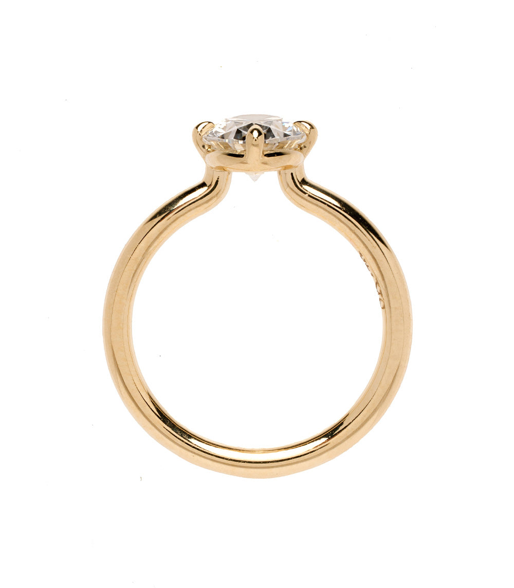 Mini Billie Oval Diamond Pinky Ring 3