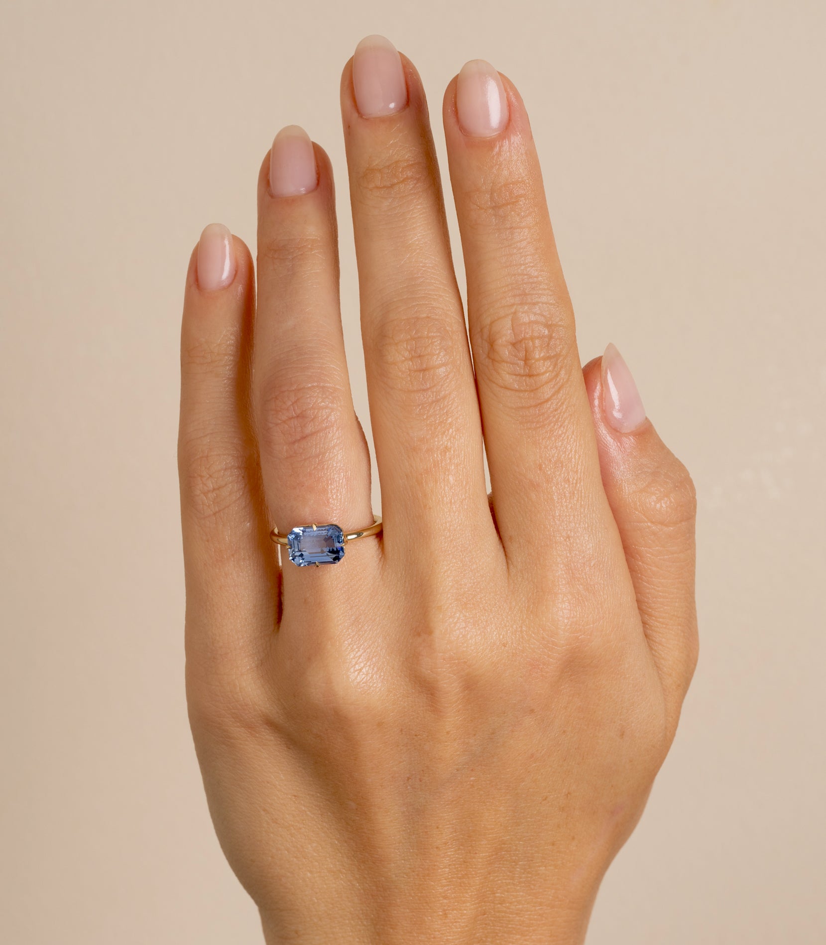 BIllie – Sofia Kaman