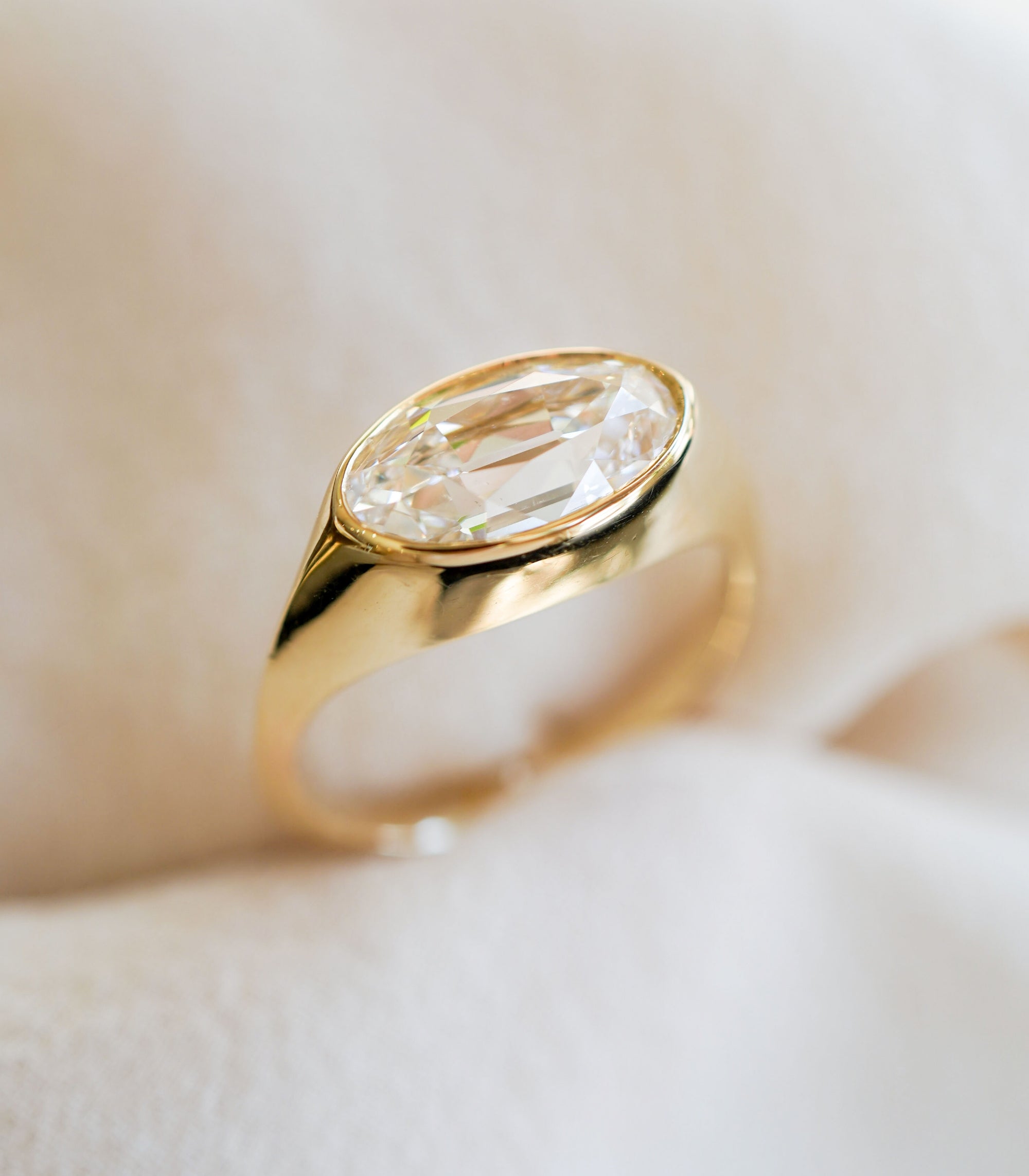 Tristan Oval Diamond Engagement Ring – Sofia Kaman