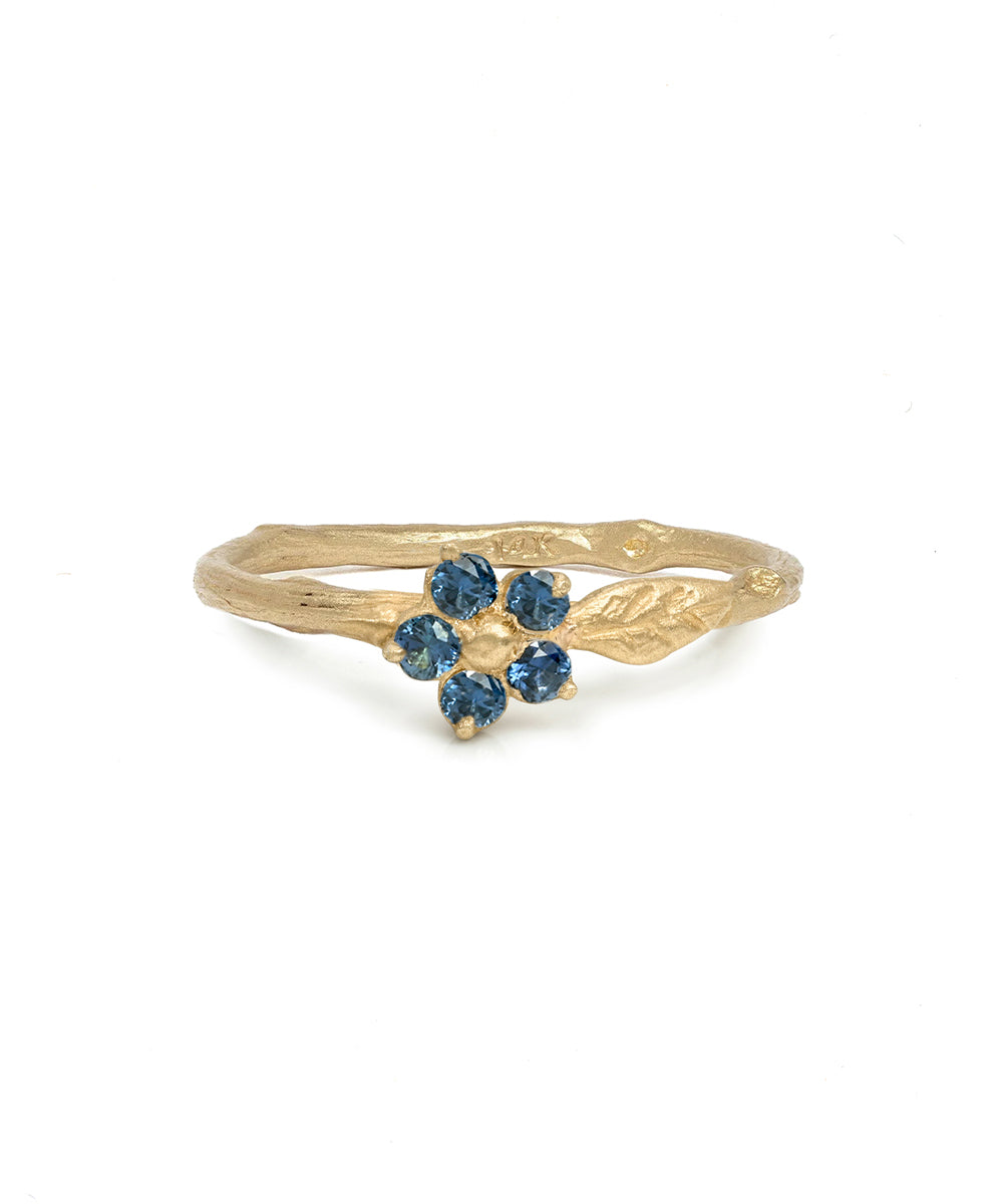 Twig Band With A Leaf Motif And Round Brilliant Blue Sapphire Flower Detail Matte Finish 14k Yellow Gold Pinky Ring Es R40 Bs Front