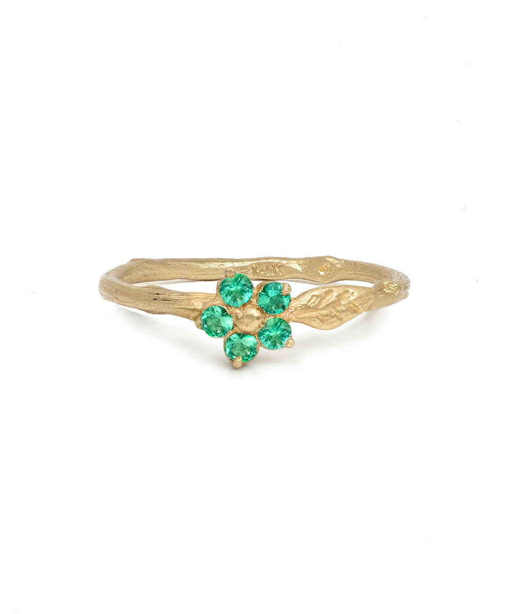 Twig Band With A Leaf Motif And Round Brilliant Emerald Flower Detail Matte Finish 14k Yellow Gold Pinky Ring Es R40 Em Front