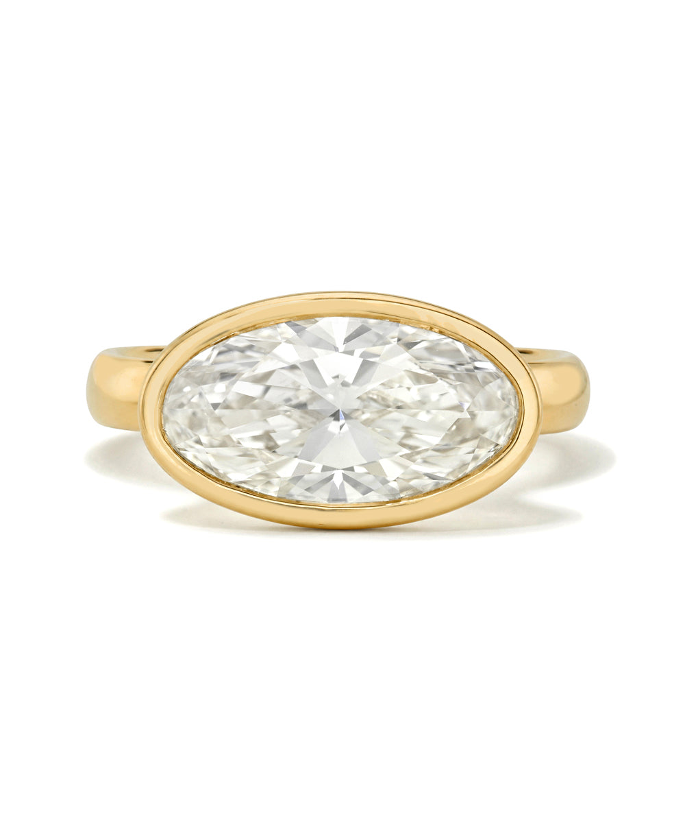 East Wes Moval Oval Lab Diamond Engagement Ring On Thick Gold Band Bezel Set Sk R110 Lgd Wd Ew Ov Br 2.66 Bz Front