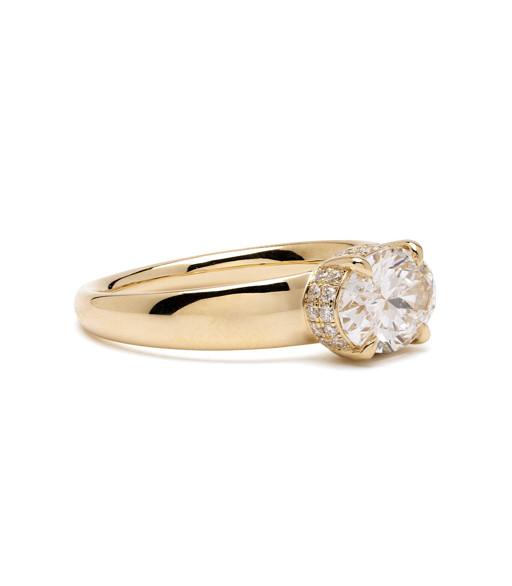 Mini Ella Oval Diamond Pinky Ring 2