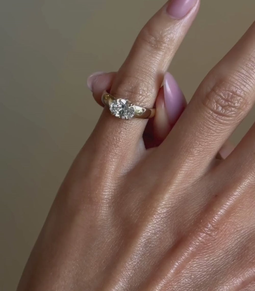 Ella Pinky – Sofia Kaman