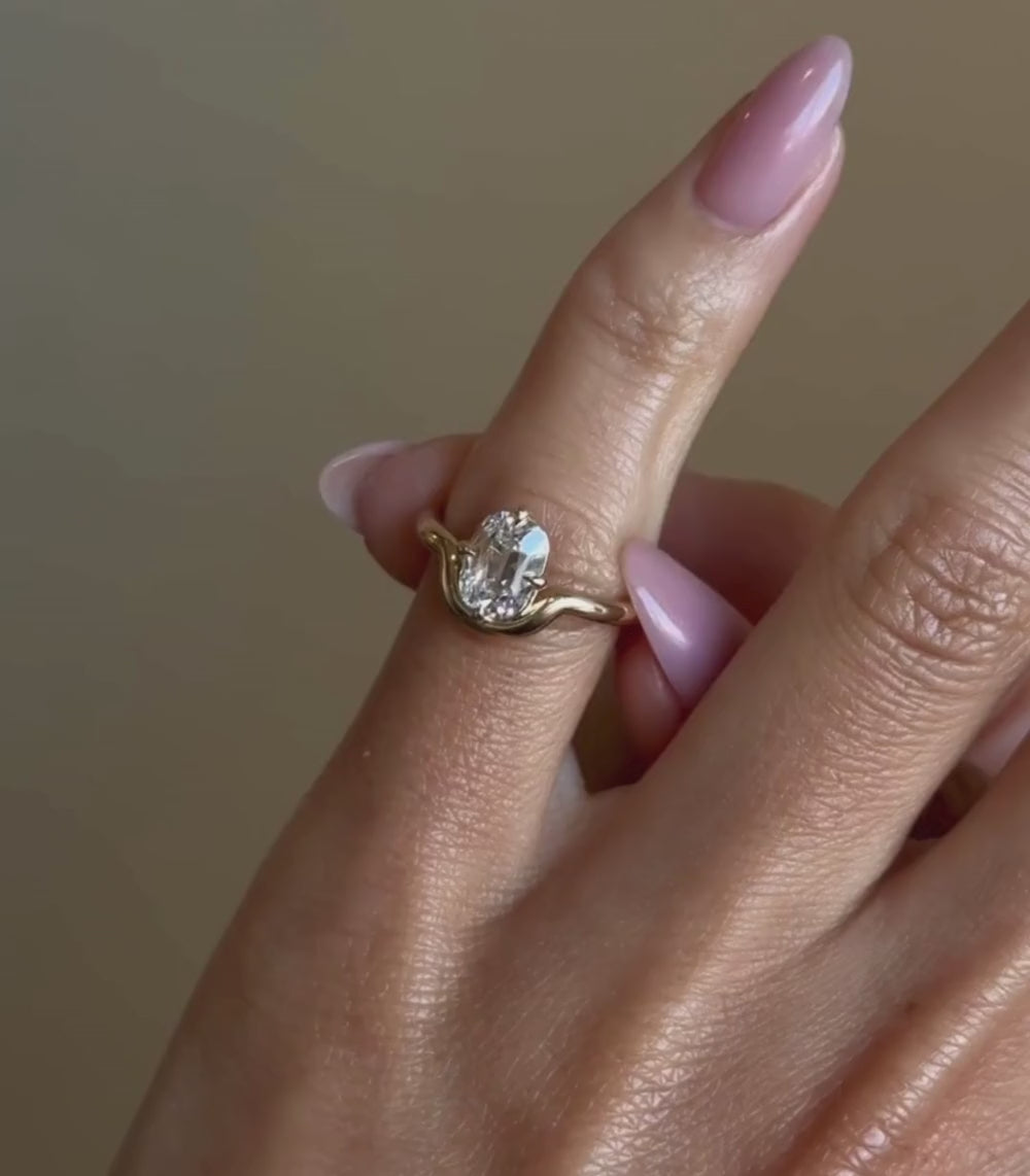 Aura Pinky – Sofia Kaman