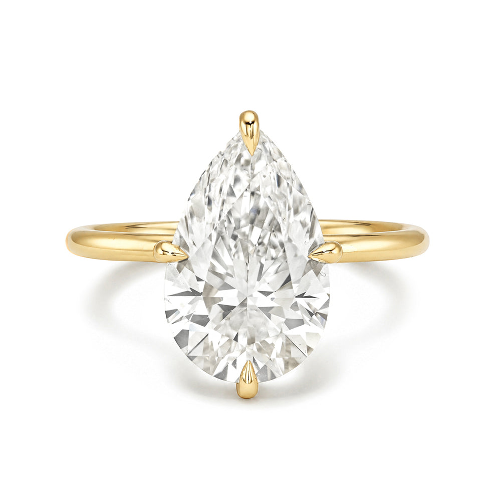 Stunning Pear Shape Diamond Engagement Ring