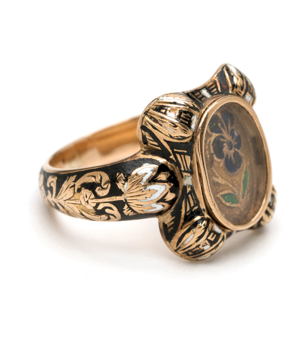 Vingtage Victorian Gold Enamal Portrait Ring