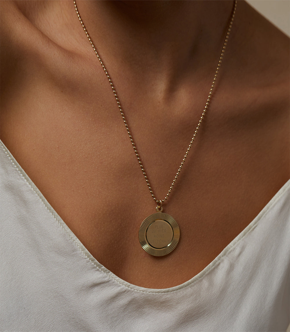 Vintagel Gold Charm