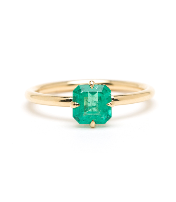 Simple Solitaire with Emerald Center I
