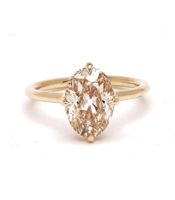 2.50 carat Pear Shape Diamond Yellow Gold Solitaire Ring
